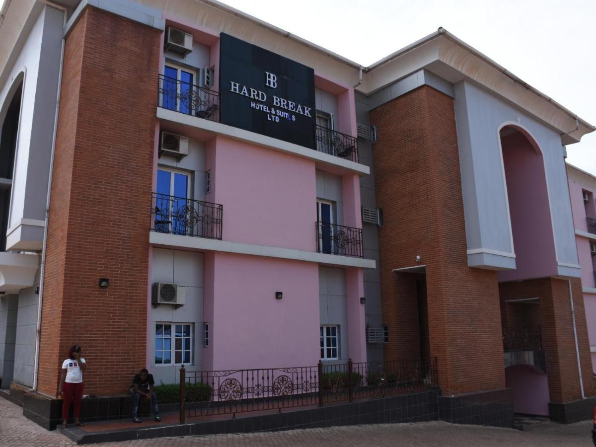 Hard Break Hotel Enugu Exterior photo