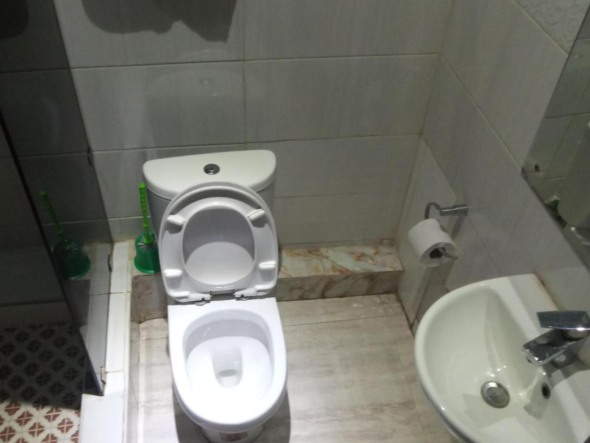 Hard Break Hotel Enugu Exterior photo